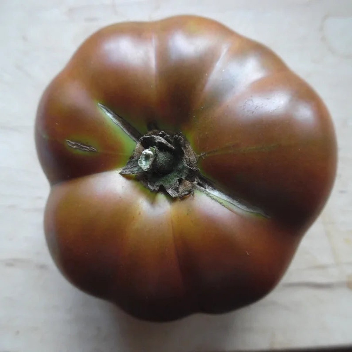 Dwarf Chocolate Tomato Seeds for Planting Heirloom, Non-GMO, High Germination Organic Garden Seeds for Flavorful Tomatoes