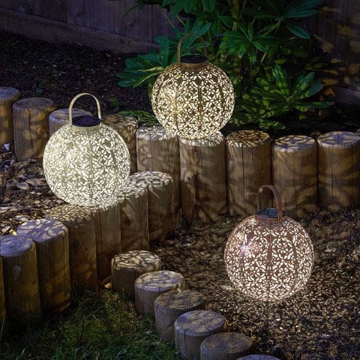 Smart Solar Damasquette Bronze Lantern